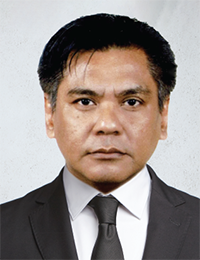 นายฐานพัทย์ โชติมณีรัศม์